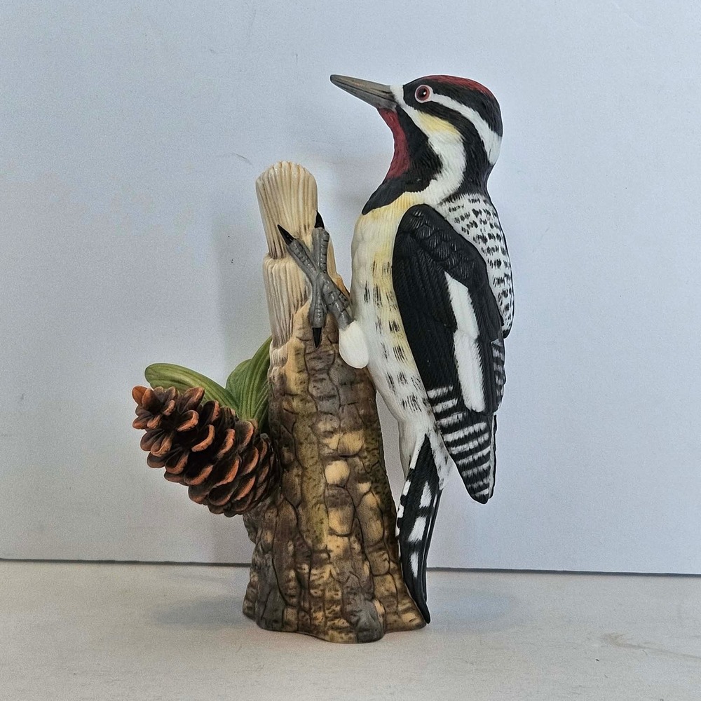 Lenox Yellow-bellied Sapsucker Garden Bird Porcelain Figurine 2003 NIB